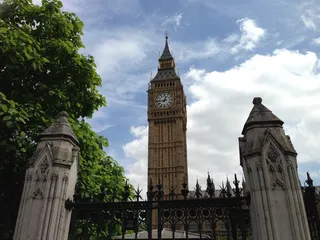 伦敦大本钟，蓝色，天空，白天，英国大本钟