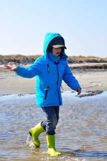 快乐，孩子，水，休闲，水，真实的人，童年，全长