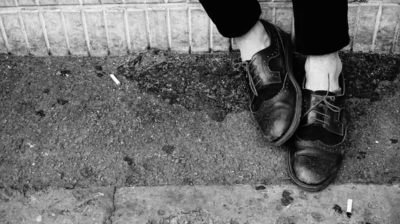 鞋,bw,retro,鞋,低断面,人腿,身体部位,菜鸟图库 鞋,bw,retro,鞋,低断面,人腿,身体部位,菜鸟图库