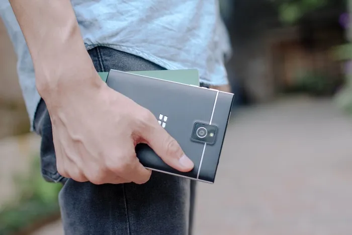 黑莓，护照，男性，手，保持，旅行，科技，人体部分