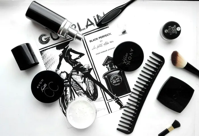 雅芳化妆品、女性、化妆品、香水、flatley、室内、高角度视图、静物画