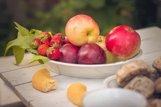 苹果、李子、水果、姜饼、浆果、食品和饮料、食品、健康饮食