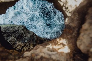 葡萄牙阿莫雷拉海滩阿尔加维西海岸的悬崖