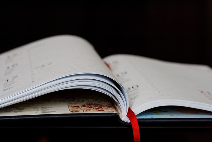 日历、纸张、日记、页面、计划者、出版物、书籍、教育