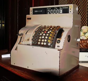 现金，现金，现金箱，现金箱，现金箱，现金抽屉，利润，卡萨斯特