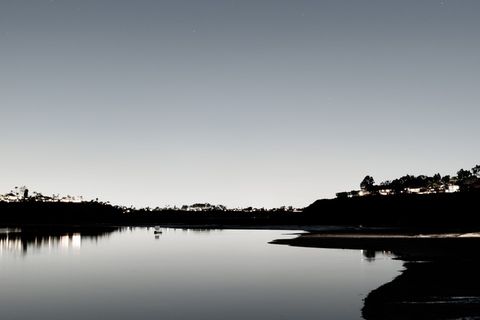自然、水、户外、湖泊、土地、日落、景观、树木