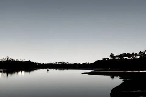 自然、水、户外、湖泊、土地、日落、景观、树木 自然、水、户外、湖泊、土地、日落、景观、树木