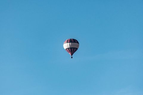 蓝色、红色、气球、极简主义、天空、天堂、飞行、冒险