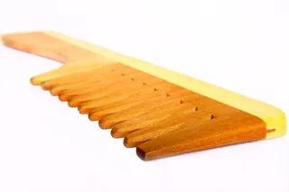 梳子,木梳子,器具,美容器具,白色背景,工作室快照,特写,剪贴 梳子,木梳子,器具,美容器具,白色背景,工作室快照,特写,剪贴