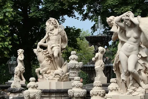 德累斯顿，茨温格，犬舍，德国，雕像，雕塑，艺术，女人