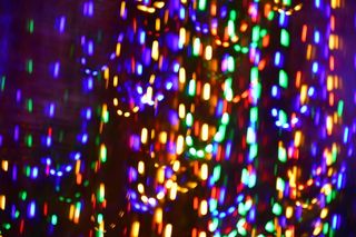 迪斯科灯、蜡烛、吃豆人、街机游戏机、喉咙、二维码、火、药物