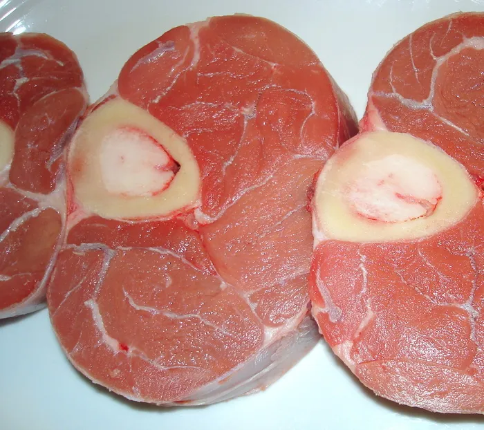 小牛肉小腿，肉，小牛肉，牛排，牛肉，生的，生的，吃