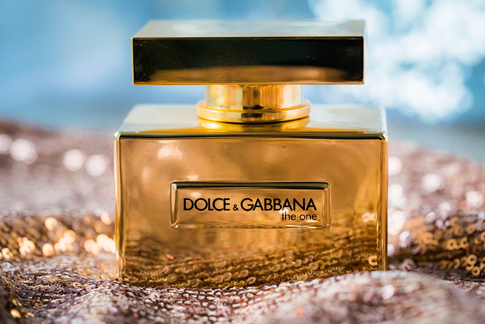 Dolce and Gabbana香水瓶