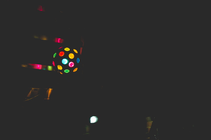 打开迪斯科灯, 迪斯科球, 灯, 跳舞, 夜总会, 照明, 晚上, 复制空间