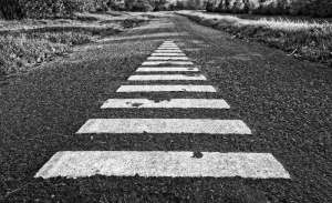 道路、标记、道路标记、白色标记、交通、透视、表面、沥青