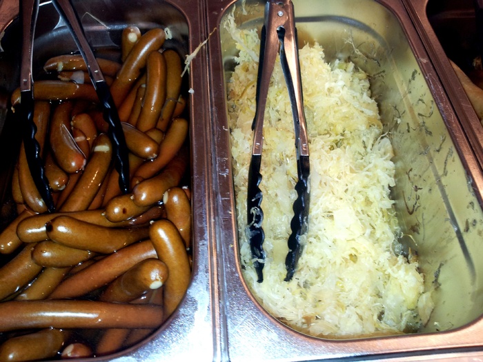 热狗香肠，泡菜，热狗，食品，食品和饮料，新鲜度，静物，室内
