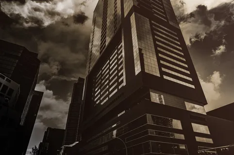 建筑,建筑,城市,市中心,高层,街道,城市,建筑外部 建筑,建筑,城市,市中心,高层,街道,城市,建筑外部