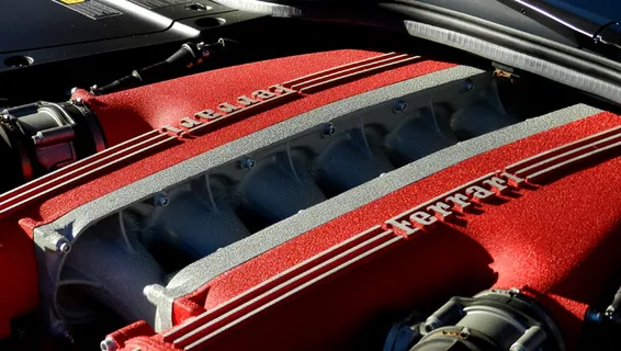 美国，帕萨迪纳，艺术中心设计学院（山坡校区），发动机，经典，跑车，汽车，法拉利发动机