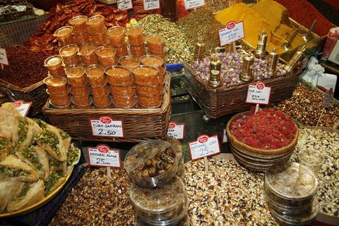 香料、市场、伊斯坦布尔、异国情调、颜色、零售、精选、食品和饮料 香料、市场、伊斯坦布尔、异国情调、颜色、零售、精选、食品和饮料