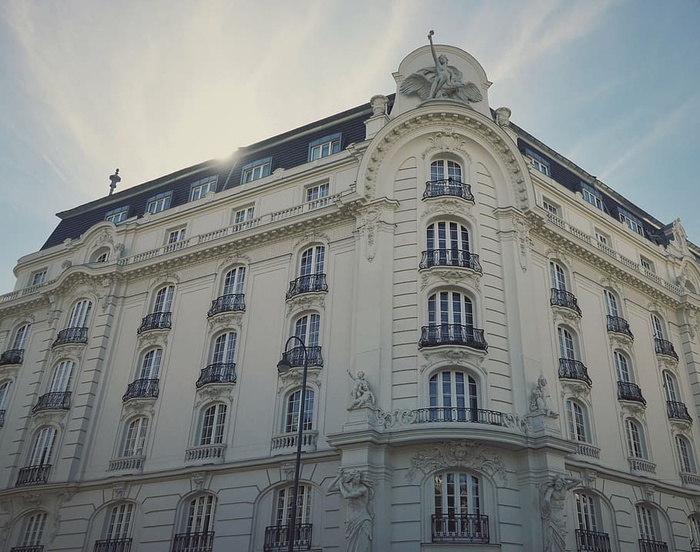 蠕虫眼观摄影，白色，混凝土，结构，建筑，蓝色，天空，白天