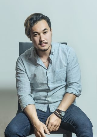 公文包，客户，人，四分之三长，坐着，仅限一人，休闲服，仅限成人