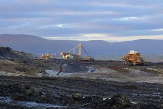山麓、开采、煤炭、矿山、机器、巨型机器、煤矿、工业