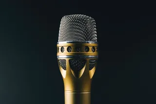 麦克风、音频、录音、音乐、录音棚快照、黑色背景、室内、特写