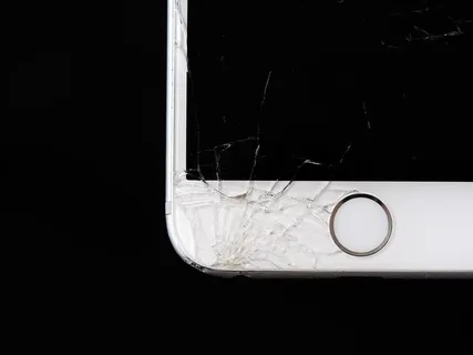 Iphone钢化玻璃的特写照片 Iphone钢化玻璃的特写照片