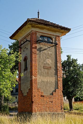 trafohaeusschen，trafohaus，变压器，电力变压器，变压器室，中压，塔，砖