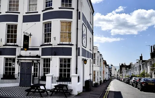 公寓、建筑、明亮、建筑、汽车、日光、门、外部