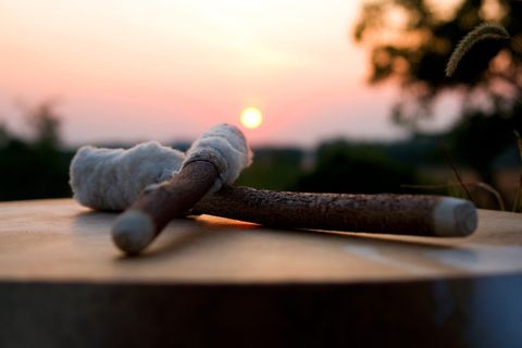 选择性、聚焦照片、棕色、米色、十字形、木棍、木制、面板