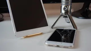 智能手机、平板电脑、麦克风、触摸屏、ipad、手机、播客、技术