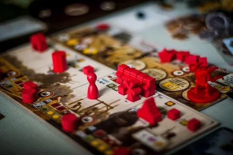 棋盘游戏,游戏,镰刀,游戏,游戏令牌,令牌,选择性聚焦,红色 棋盘游戏,游戏,镰刀,游戏,游戏令牌,令牌,选择性聚焦,红色