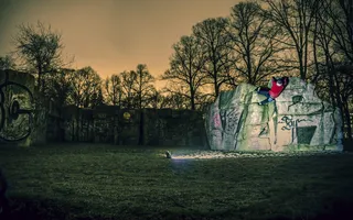 德国，柏林，大众公园friedrichshain，focal，bright side，粉笔，登山鞋，boudern berlin