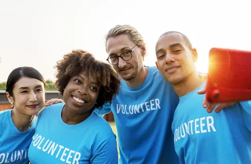 照相手机、拍摄、社区、社区服务、数字设备、多样化、捐赠、享受