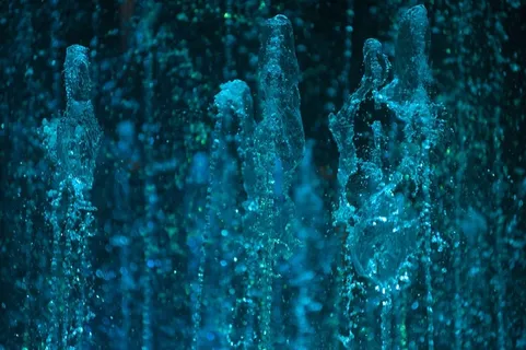 喷泉，飞溅，水，飞溅，蓝色，绿色，水滴，水