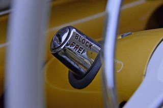 汽车, oldtimer, 黄色, 雨, 那辆旧车, 老将, 老爷车, 运输