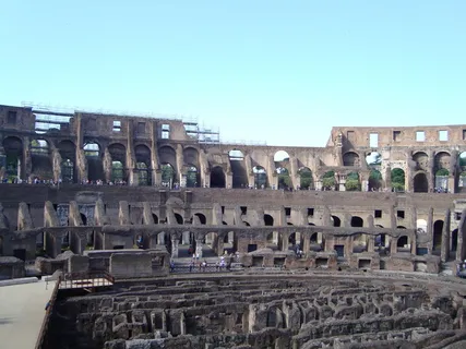 Colloseum,意大利,建筑,历史,旅游目的地,户外,晴空,建筑外观 Colloseum,意大利,建筑,历史,旅游目的地,户外,晴空,建筑外观