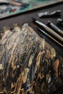 用毛笔和丙烯画作画