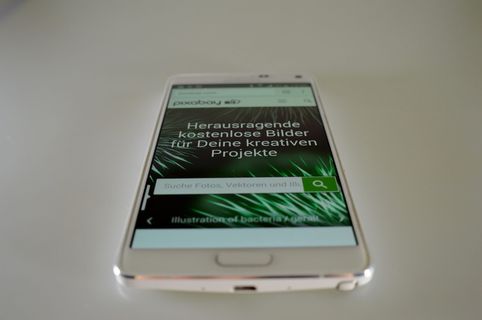 Pixabay、手机、智能手机、屏幕、三星、无人、特写、技术