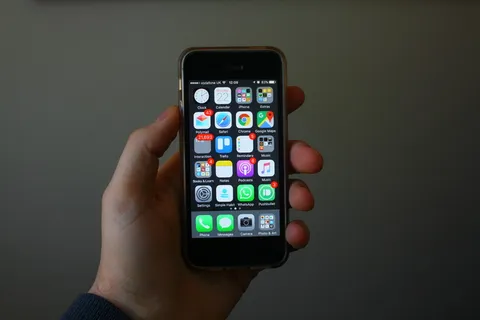 iphone、iphone se、手机、技术、手机、应用程序、手持设备、特写