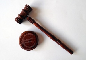 锤子、法庭、法律、判决、处罚、罚款、条款、段落