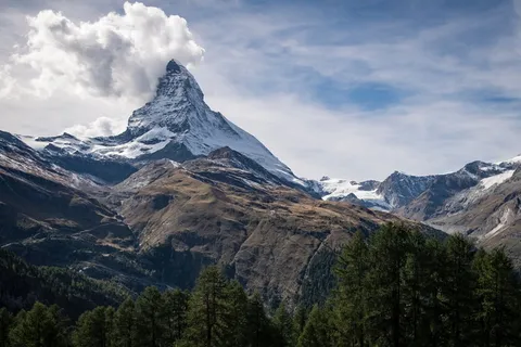 白,云,山,山,峰,峰,风景,自然 白,云,山,山,峰,峰,风景,自然