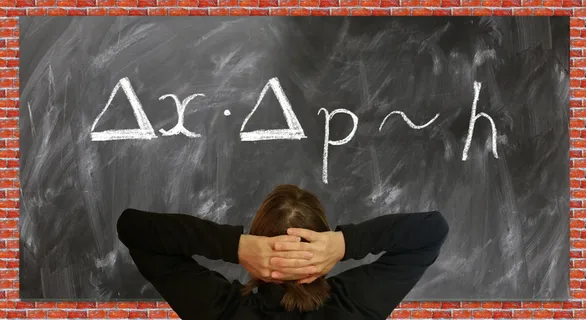 白色，粉笔，黑板，不确定性关系，黑板，物理，海森堡，公式