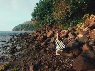 菲律宾，卡米金岛，火山岩，岩石，巨石，帽子，条纹，步行