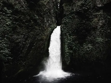 选择性、聚焦摄影、瀑布、小山、高山、高地、景观、水 选择性、聚焦摄影、瀑布、小山、高山、高地、景观、水