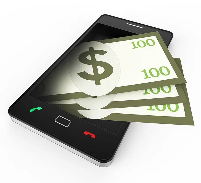 具有代表万维网和网站的Copyspace的手机