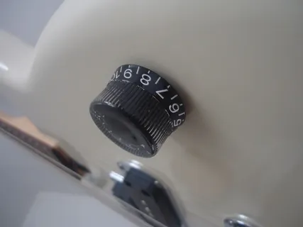 电位计、仪器、按钮、音量、调制器、频率、音乐、绳索 电位计、仪器、按钮、音量、调制器、频率、音乐、绳索