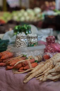 乌克兰，利沃夫，市场，蔬菜，食品和饮料，食品，选择，新鲜度