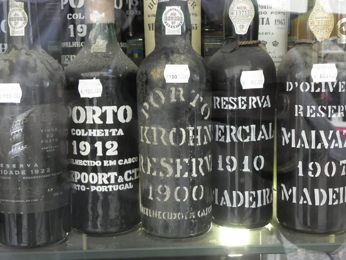 葡萄酒，旧瓶子，瓶子，享受，葡萄酒鉴赏家，舒适，葡萄，珍贵的滴水
